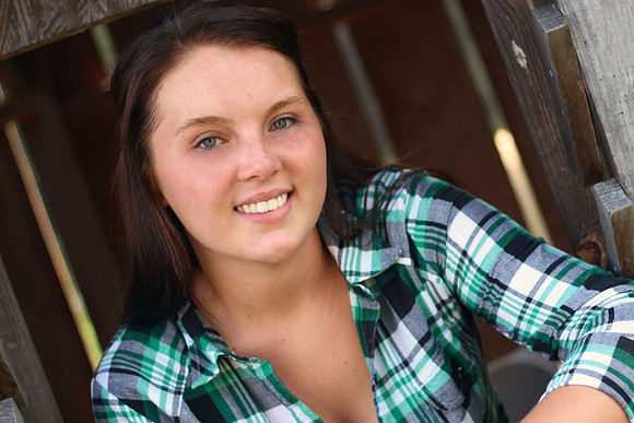 Lauren Browning Senior 9